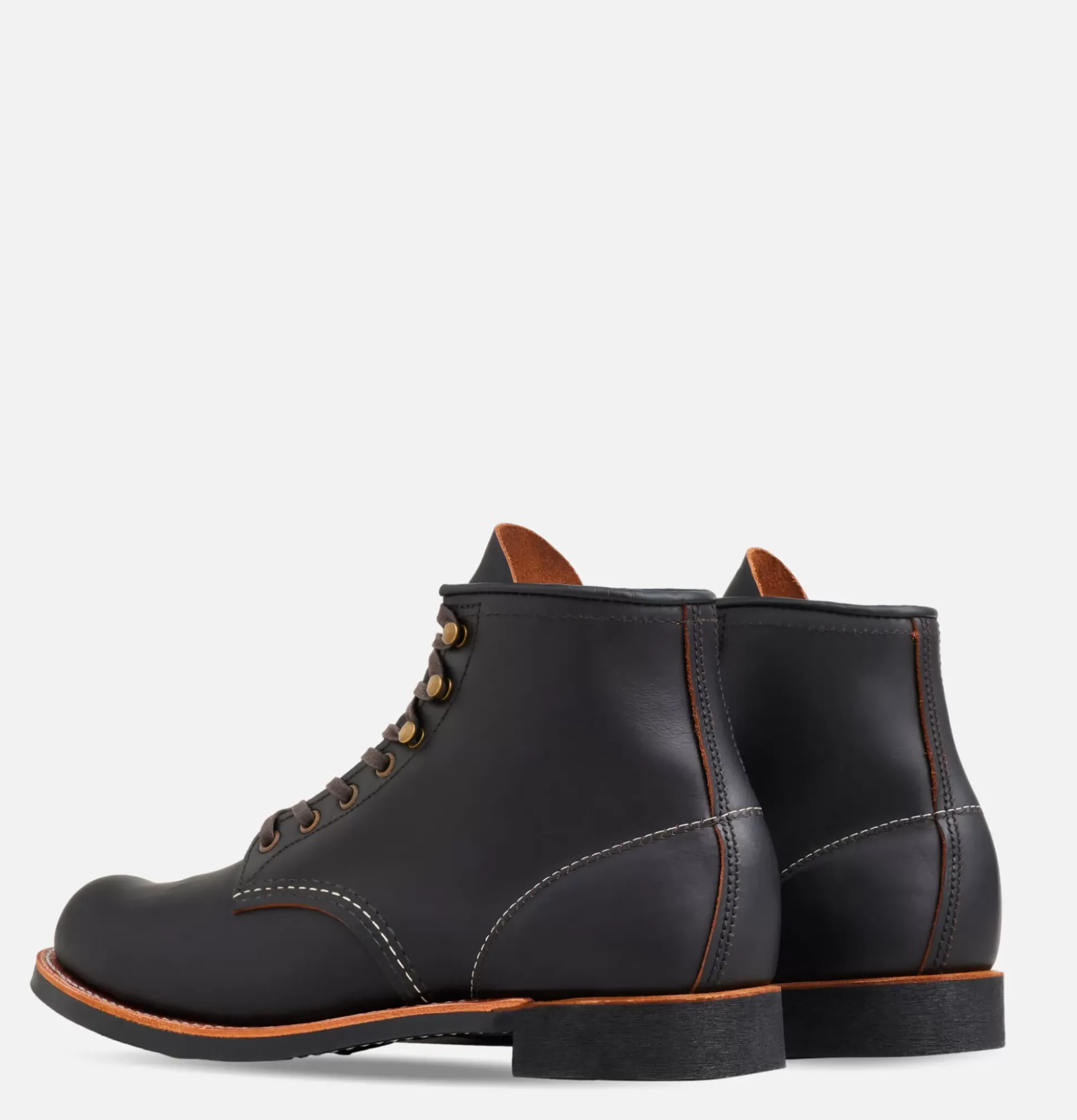 3345 - Blacksmith Black