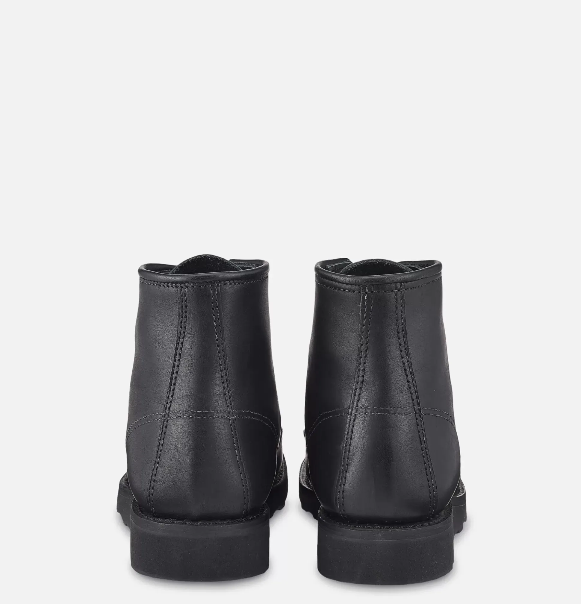 3380 - Moc Toe Black Boundary