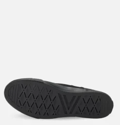Baskets Low Trainer Black
