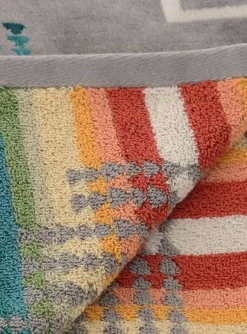 Jacquard Towel Chief Joseph Grey