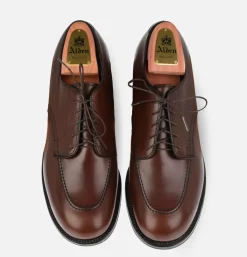 M2608 - Chaussures U-Tip Brown Vegano
