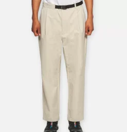 One Tuck Ankle Pants Beige