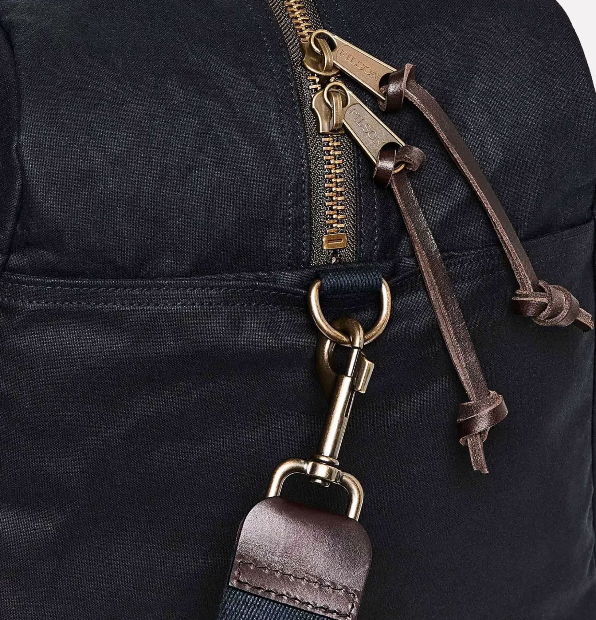 Tin Cloth Medium Duffle Bag Navy